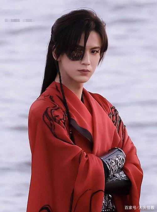 高马面哪个明星,揭秘明星背后的励志人生