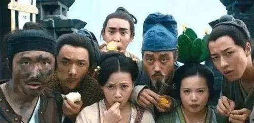 亚索教练吃瓜群众,揭秘吃瓜群众的狂欢盛宴